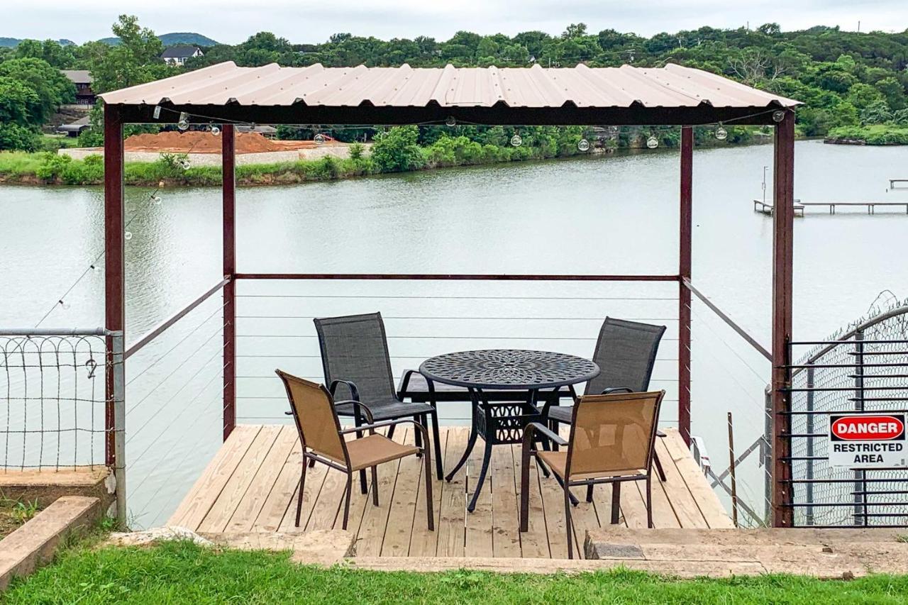 Granbury Getaway With Lake Views 2 Mi To Downtown! Exterior photo